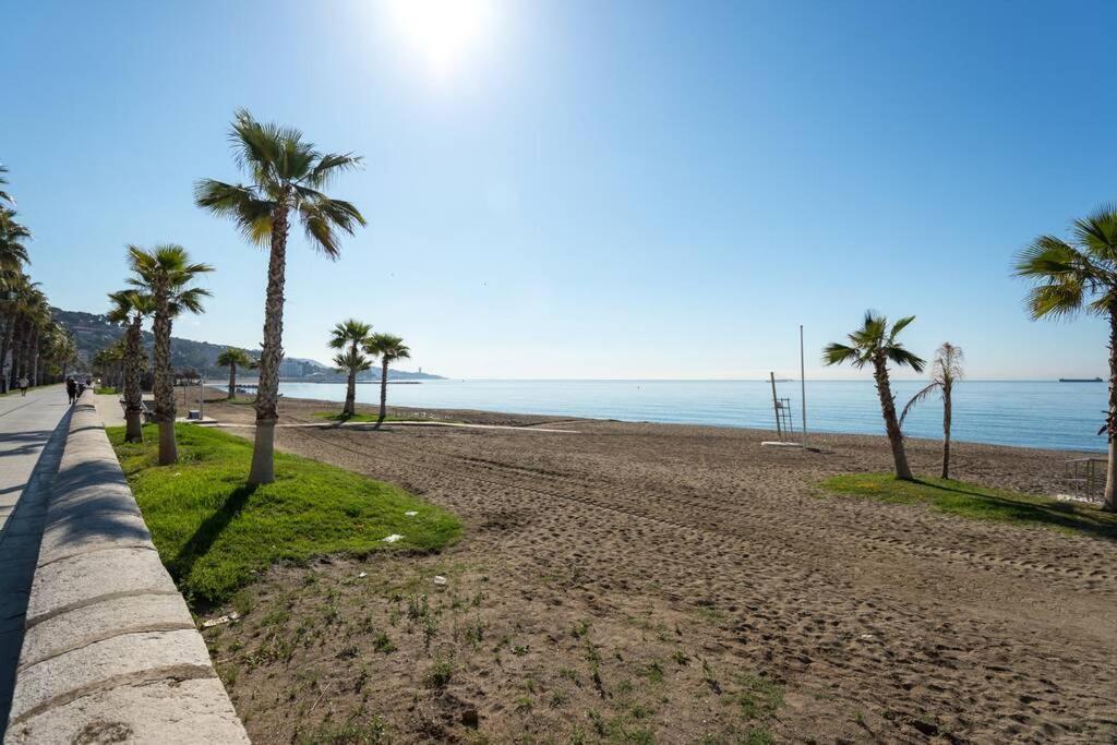 Tgh/ Malagueta Paradise II Malaga Exterior photo